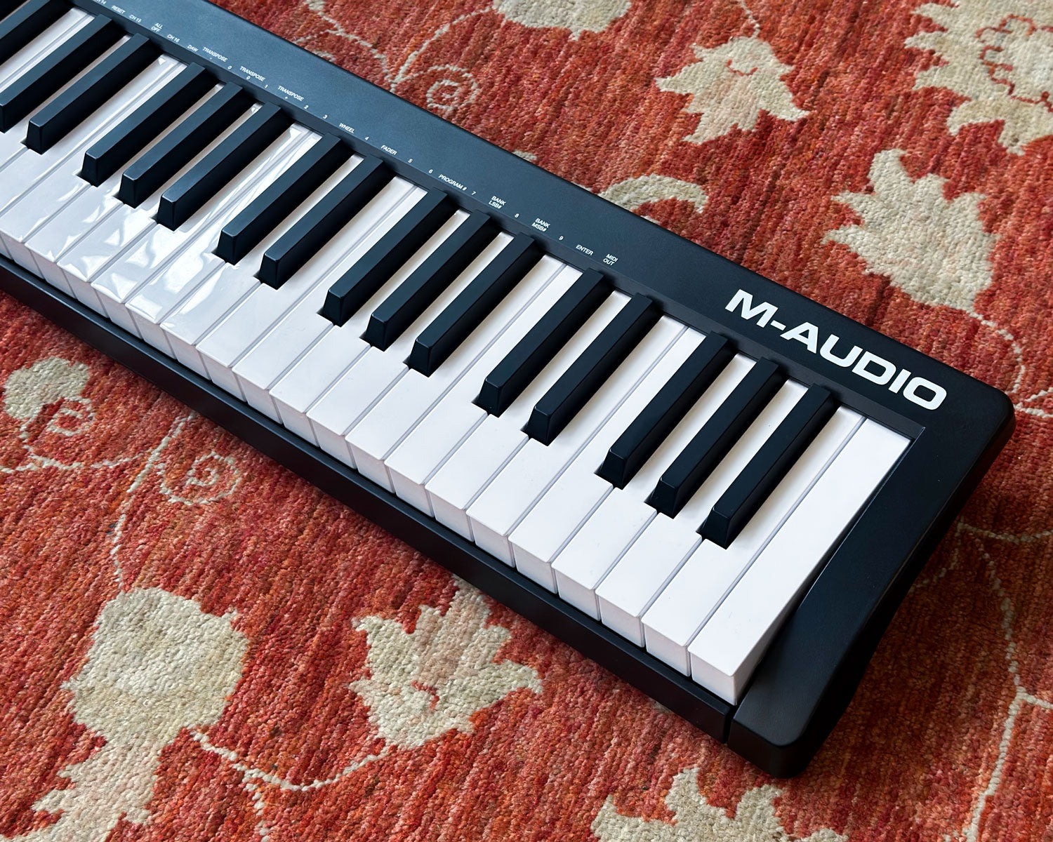 M-Audio Keystation 61 mk3 – Found Sound