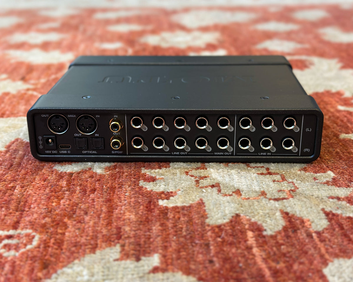 MOTU Audio Ultralite-mk5 USB Audio Interface w/Half-Rack Mounting Kit ...