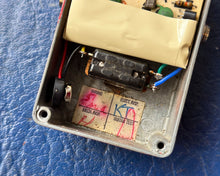 Load image into Gallery viewer, Vintage original 1975 MXR Dyna Comp
