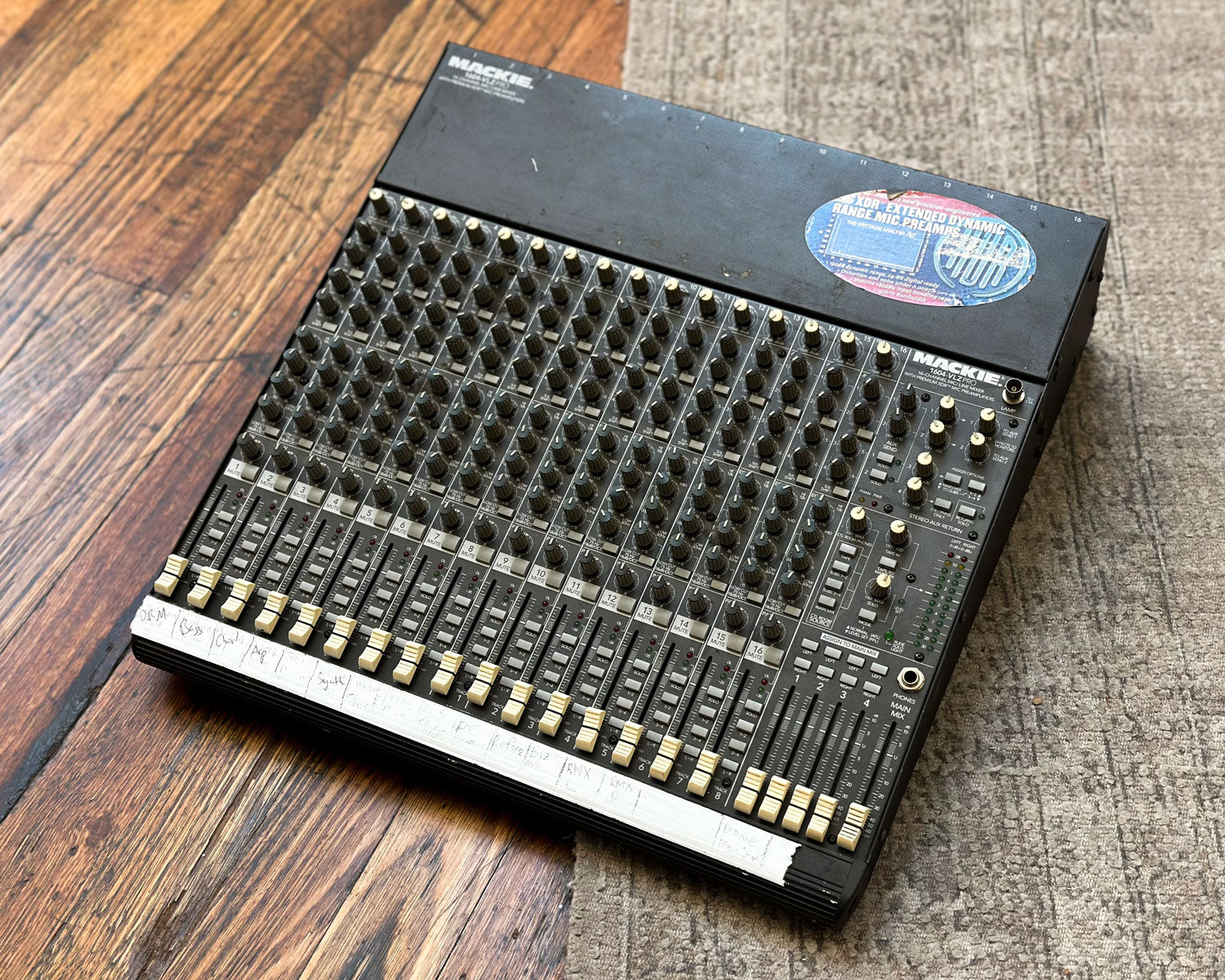 Mackie 1604VLZ-PRO 16 Channel Mixer – Found Sound