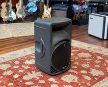 Load image into Gallery viewer, Mackie SRM450 Powered Speaker V1
