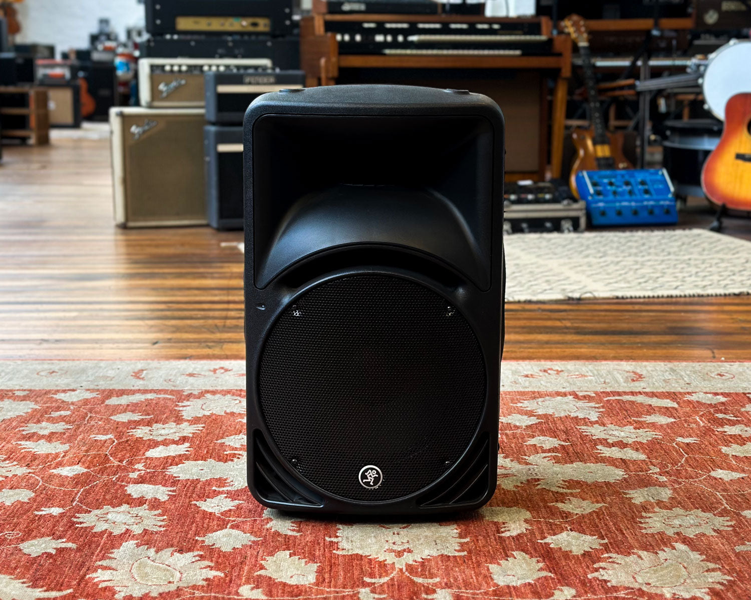 Mackie SRM450 V2 Powered Speaker – Found Sound