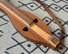 Load image into Gallery viewer, Magic Mountain Instruments Appalachian Dulcimer
