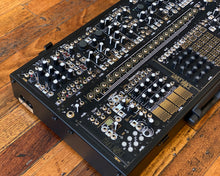 Load image into Gallery viewer, Make Noise Black &amp; Gold Shared System Plus
