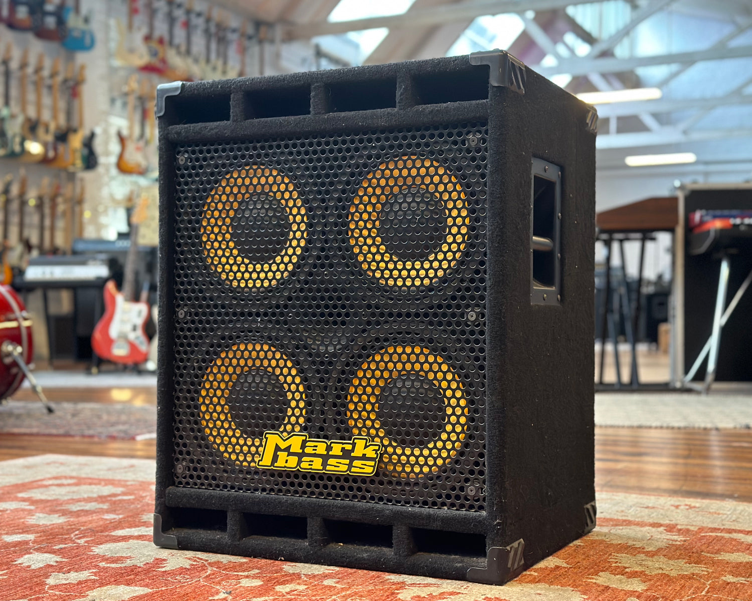 Markbass STD 106hf ベース　キャビネット Markbass Standard 104HF Front-Ported Neo 4x10 Bass Speaker