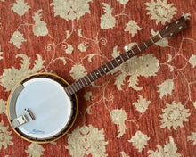 Load image into Gallery viewer, Marma 5 String Banjo
