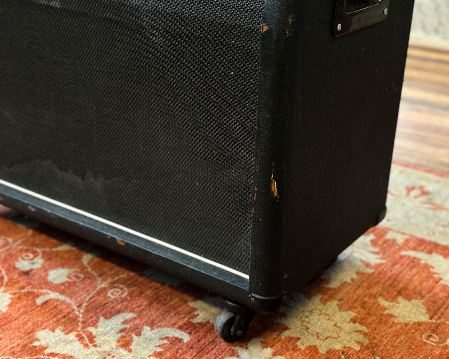 Marshall JCM 800 1984A 320 Watt 16Ω Bass 4x12" Cab