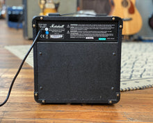 Load image into Gallery viewer, Marshall MG10CD
