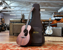 Load image into Gallery viewer, Martin 00-15M Mahogany w/ OSSC
