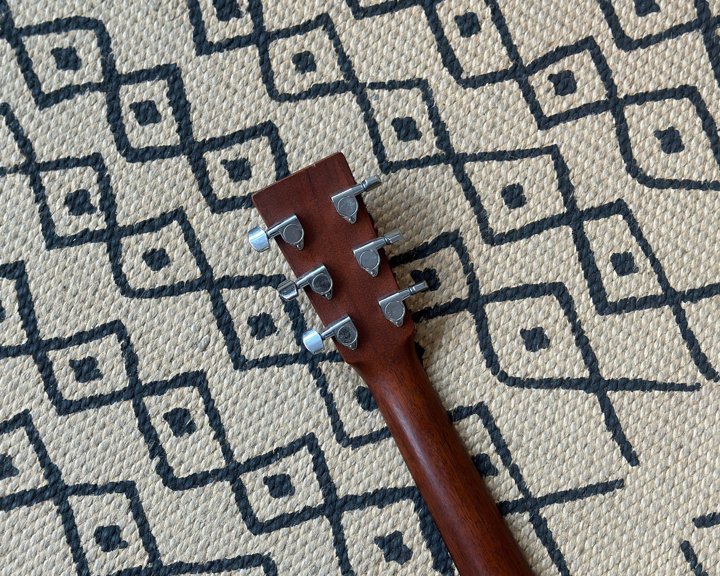 Martin 000-15 Mahogany 000-14 Acoustic Guitar