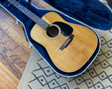 Load image into Gallery viewer, 1995 Martin D-28 - Standard Series w/ OHSC &amp; Paperwork
