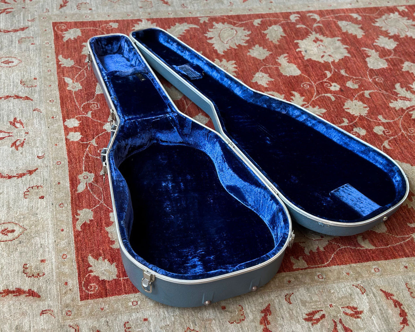 1974-1975 Martin "Steal Me" Dreadnought Case