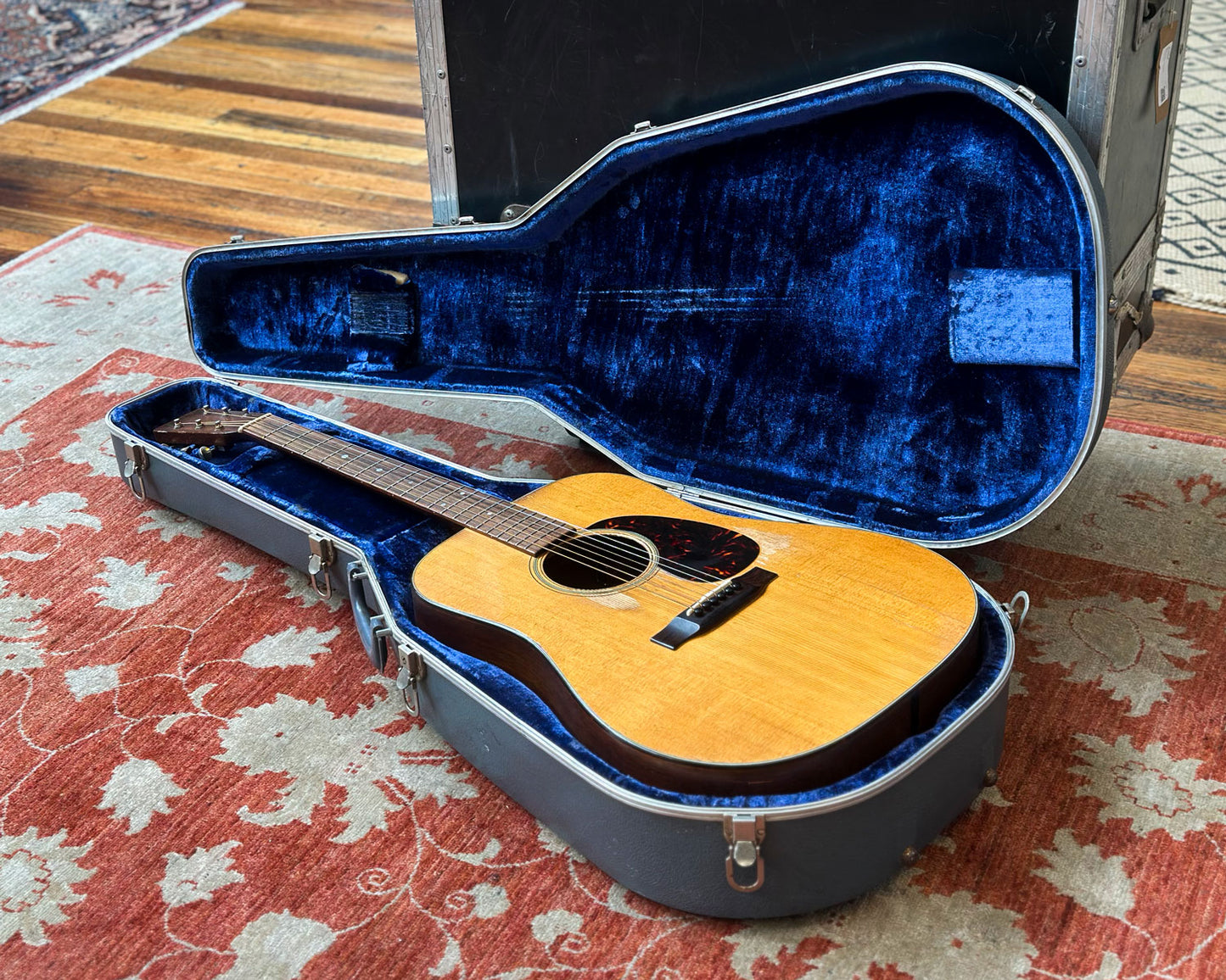 1974-1975 Martin "Steal Me" Dreadnought Case