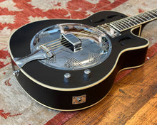 Load image into Gallery viewer, Martinez MDR-2CE Resonator
