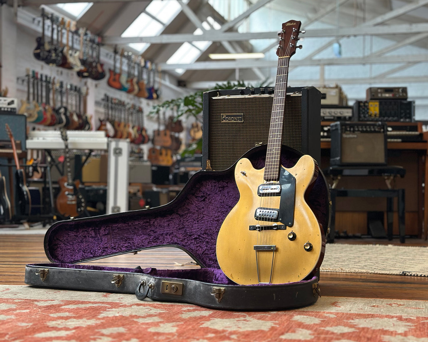 Maton Apollo 505 Gold Top Thinline Hollow Body Electric - Refin