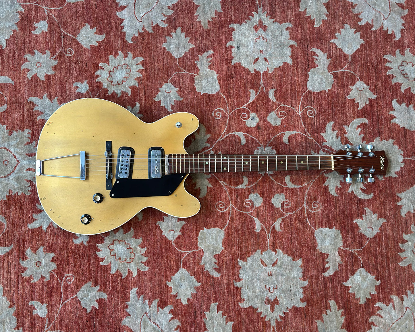 Maton Apollo 505 Gold Top Thinline Hollow Body Electric - Refin