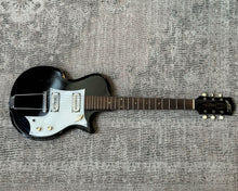 Load image into Gallery viewer, Early &#39;60s Maton EG75 Super Solid - Restored / Refin - Made in Australia
