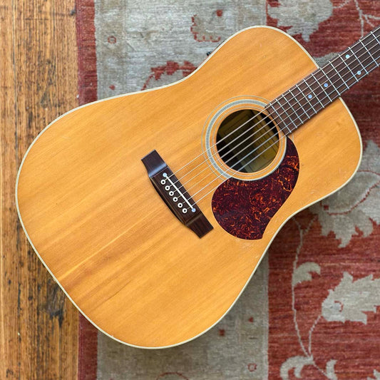 Maton EM325 Acoustic Electric Dreadnought Guitar w/AP5 Pickup System & Hiscox Case