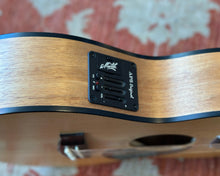 Load image into Gallery viewer, Maton EMS-6 Mini Maton
