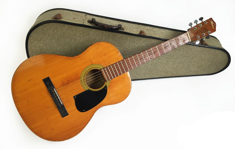 Maton F-11