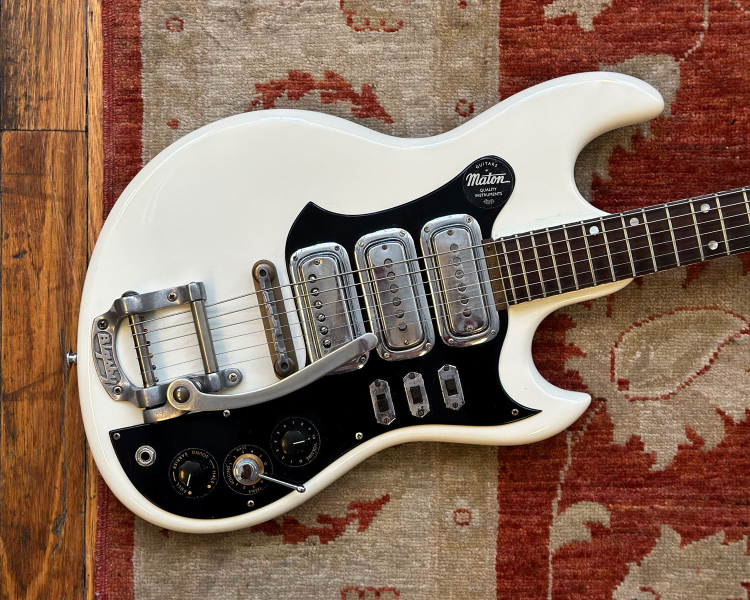  63 Maton Fyrbyrd Modified