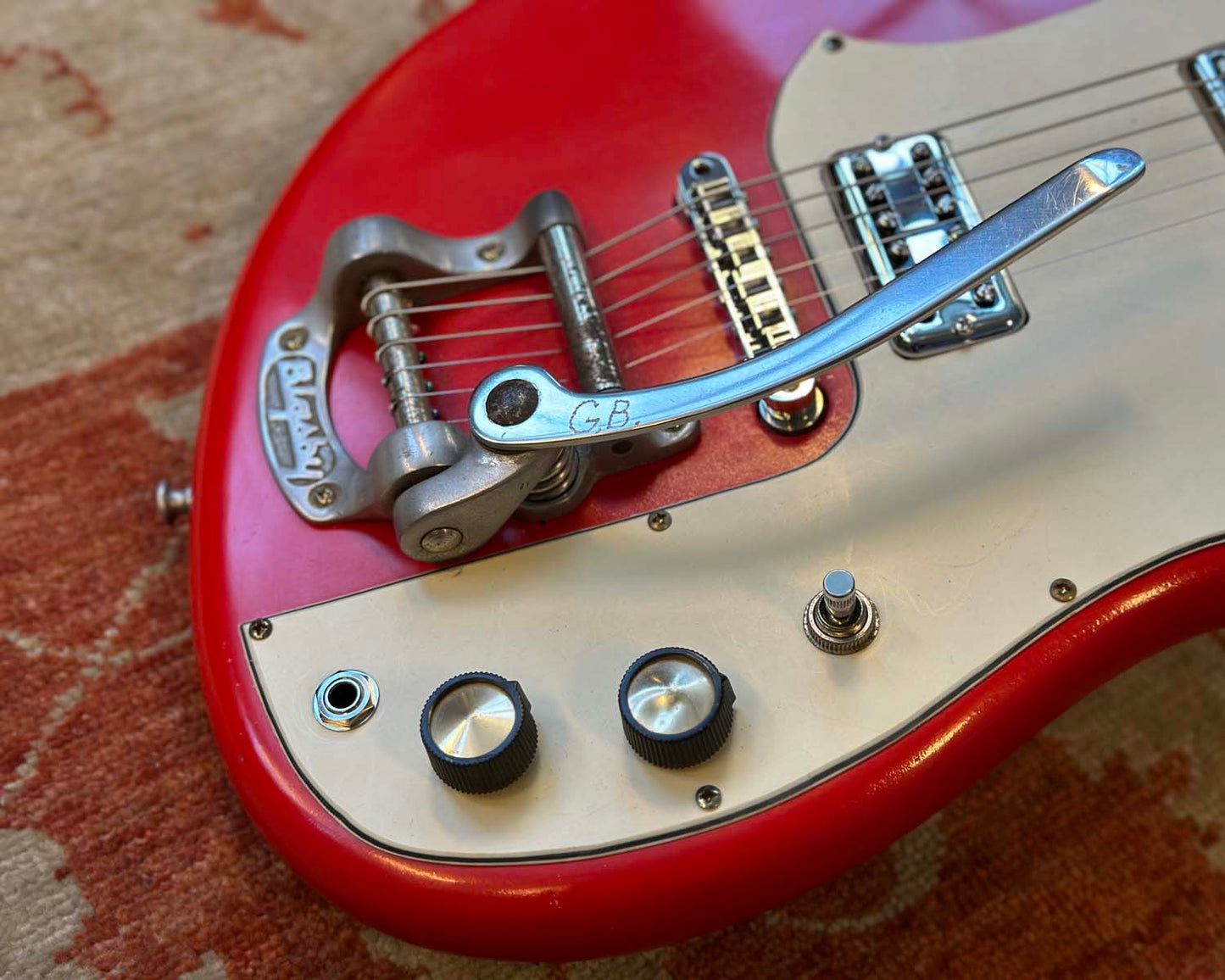 Vintage '60s Maton Fyrbyrd 620