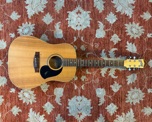 Maton M225 'Natural Series' Dreadnought w/ OHSC