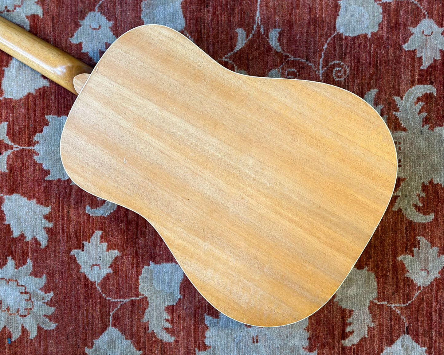 Maton M225 'Natural Series' Dreadnought w/ OHSC