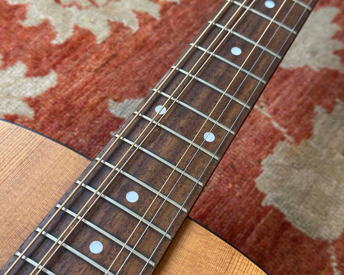 Maton M225 'Natural Series' Dreadnought w/Hiscox LiteFlite Case