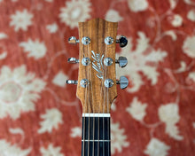 Load image into Gallery viewer, Maton SRS808
