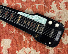 Load image into Gallery viewer, 1960s Maton Silvertone Lap Steel - Made in Australia w/ OHSC
