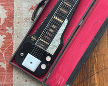 Load image into Gallery viewer, Maton Silvertone
