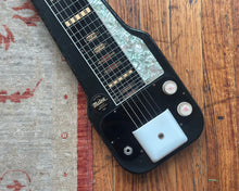 Load image into Gallery viewer, Maton Silvertone
