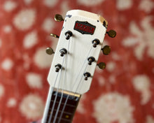 Load image into Gallery viewer, Maxim No2 Lap Steel

