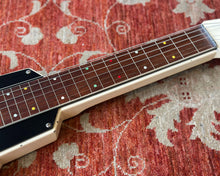 Load image into Gallery viewer, Maxim No2 Lap Steel
