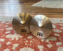 Load image into Gallery viewer, Meinl B14MH 14&quot; Byzance Traditional Medium Hi-Hats
