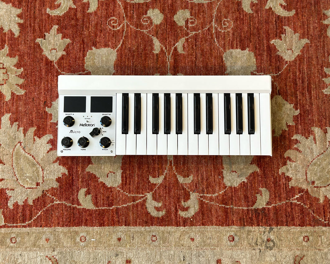 Mellotron M4000D Micro