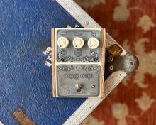 Load image into Gallery viewer, Monolith Grey Owl Modified Silicon Sustain Pedal
