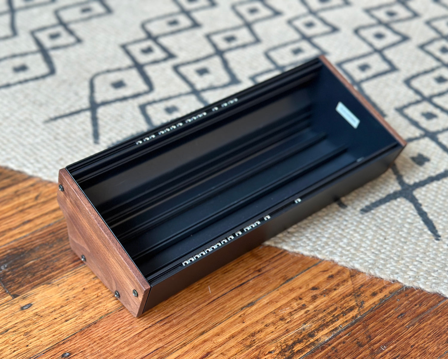 鍵盤楽器 Moog Style 60HP Skiff Eurorack Case Moog Style 60HP Skiff Eurorack Case Moog 60HP Eurorack Case