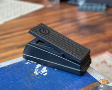 Load image into Gallery viewer, Moog EP-3 Expression Pedal
