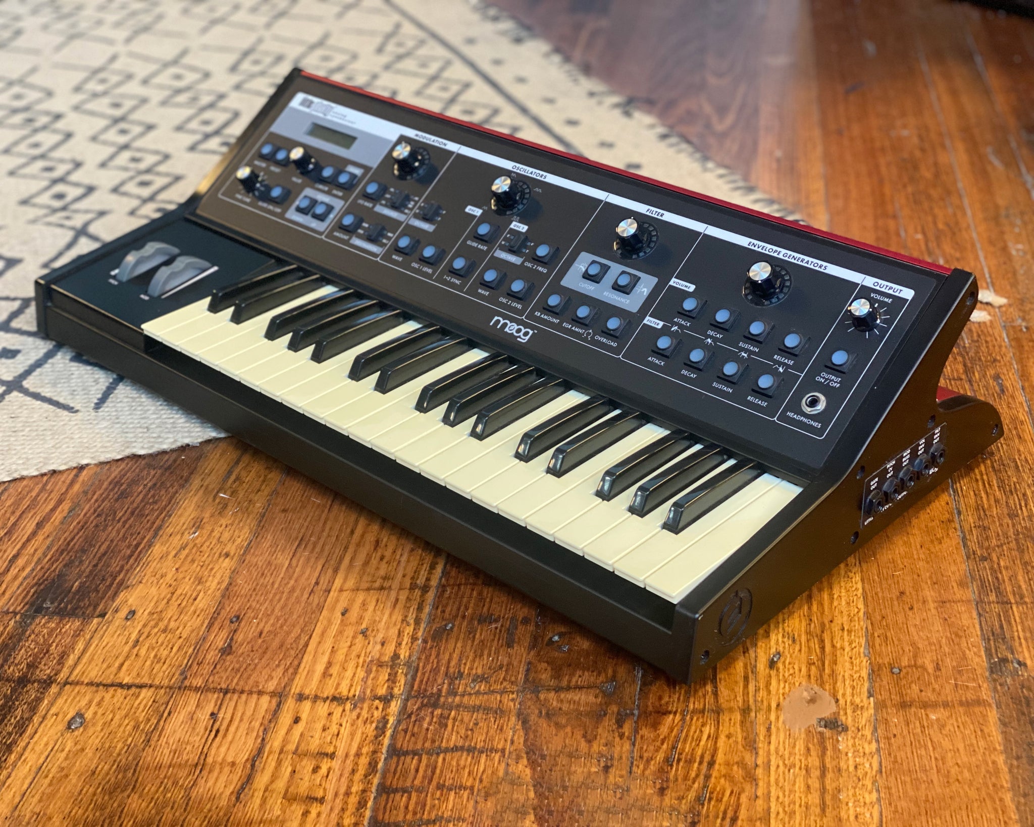 Moog little phatty online tribute edition