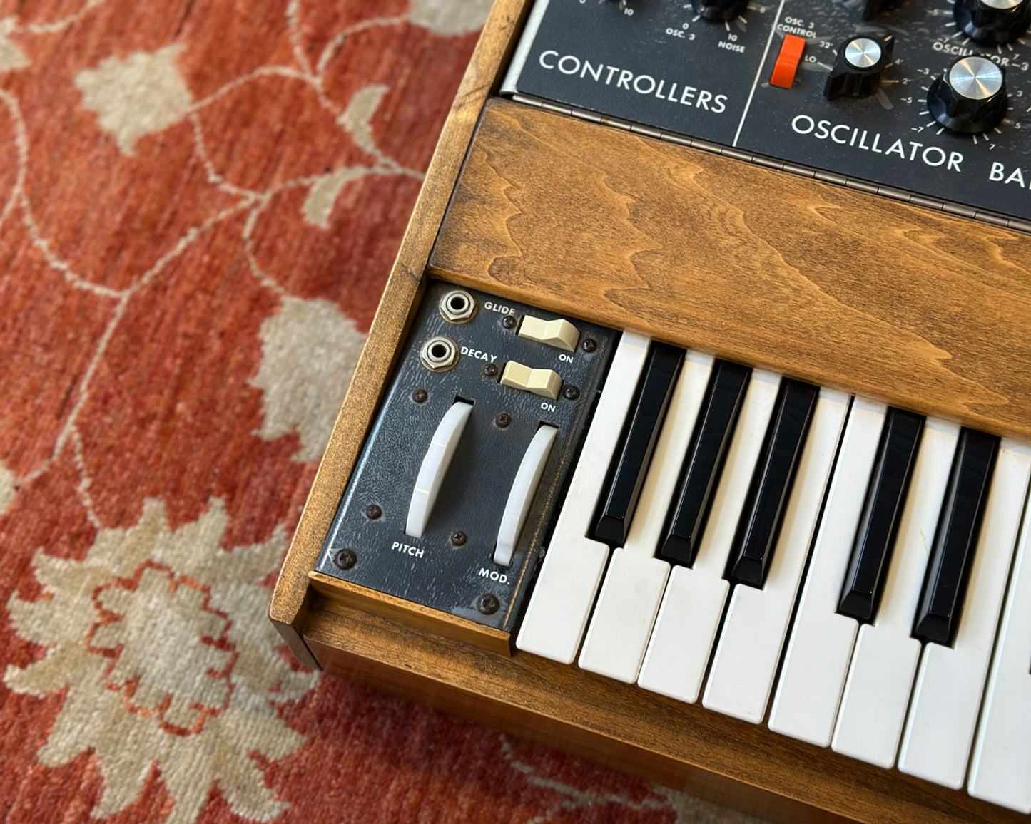 Original 1974 Minimoog Model D Monophonic Synthesizer