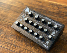 Load image into Gallery viewer, Moog Minitaur w/ Moog Rack Ears
