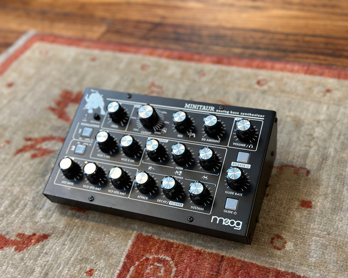 Moog Minitaur Bass Synthesizer – Found Sound