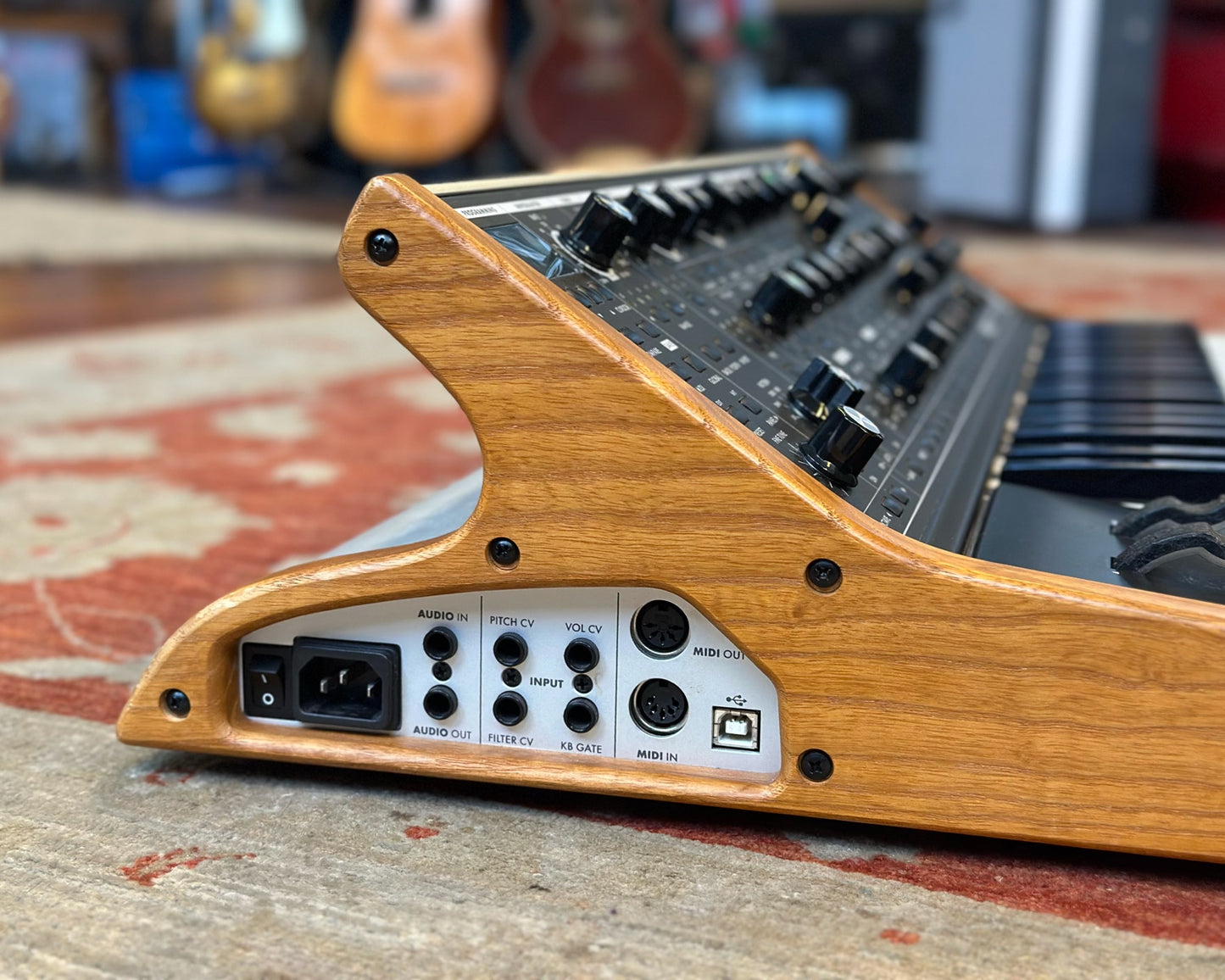 Moog Subsequent 37 Paraphonic Analogue Synthesier