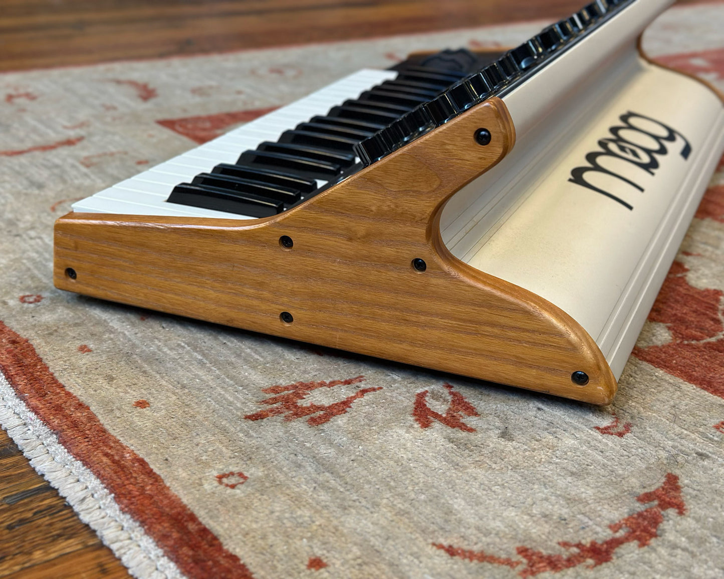 Moog Subsequent 37 Paraphonic Analogue Synthesier
