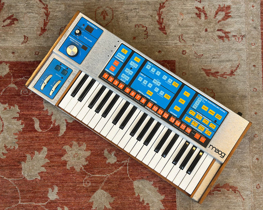 Moog The Source Monophonic Analogue Synthesizer