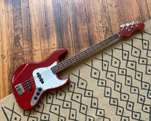 Load image into Gallery viewer, Morris Hurricane Jane - Jazz Bass - MIJ
