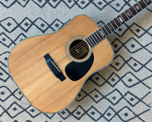Load image into Gallery viewer, &#39;73 Morris W-50 Dreadnought
