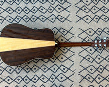 Load image into Gallery viewer, &#39;73 Morris W-50 Dreadnought
